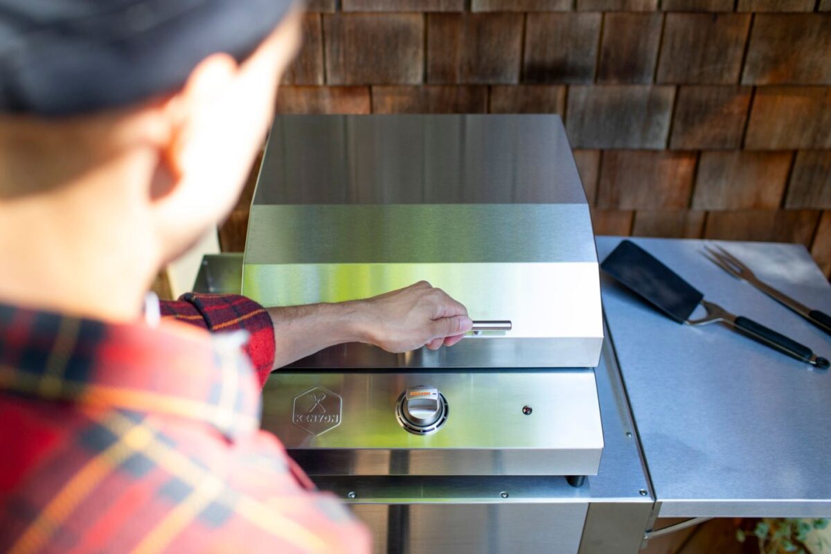 Kenyon Argentina Parrillas Eléctricas - Apertura de tapa