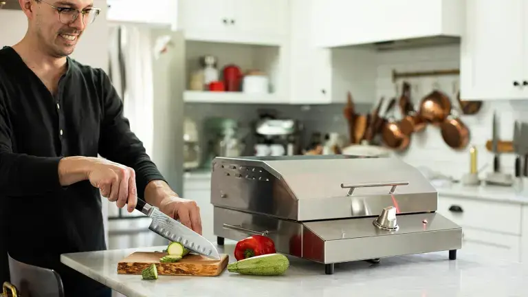 Kenyon Argentina Parrillas Eléctricas - Preparando con vegetales frescos