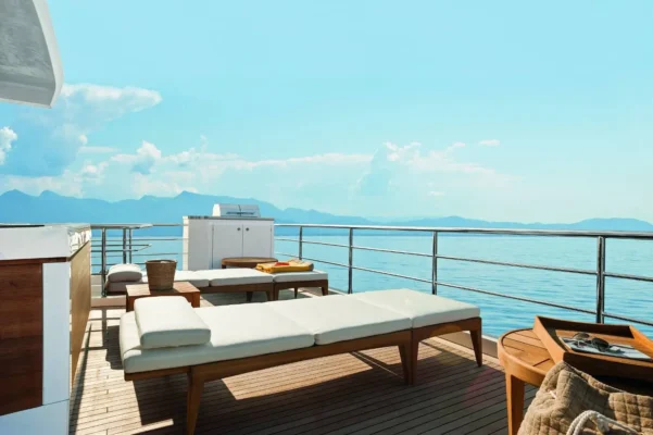 Kenyon Argentina parrillas eléctricas empotrables - Terraza con vista al mar