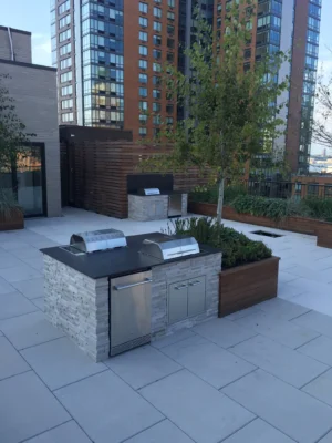 Kenyon Argentina parrillas eléctricas empotrables - Asado en terraza urbana