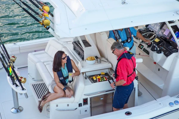 Kenyon Argentina parrillas eléctricas empotrables - Cocinando en familia en yate