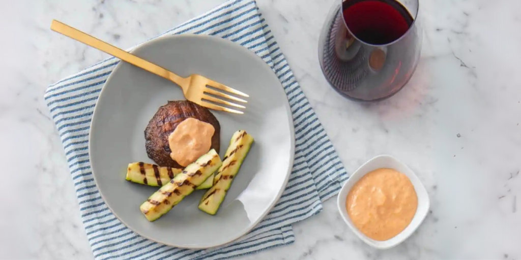 Kenyon Argentina Parrillas Eléctricas - Carne y espárragos grillados